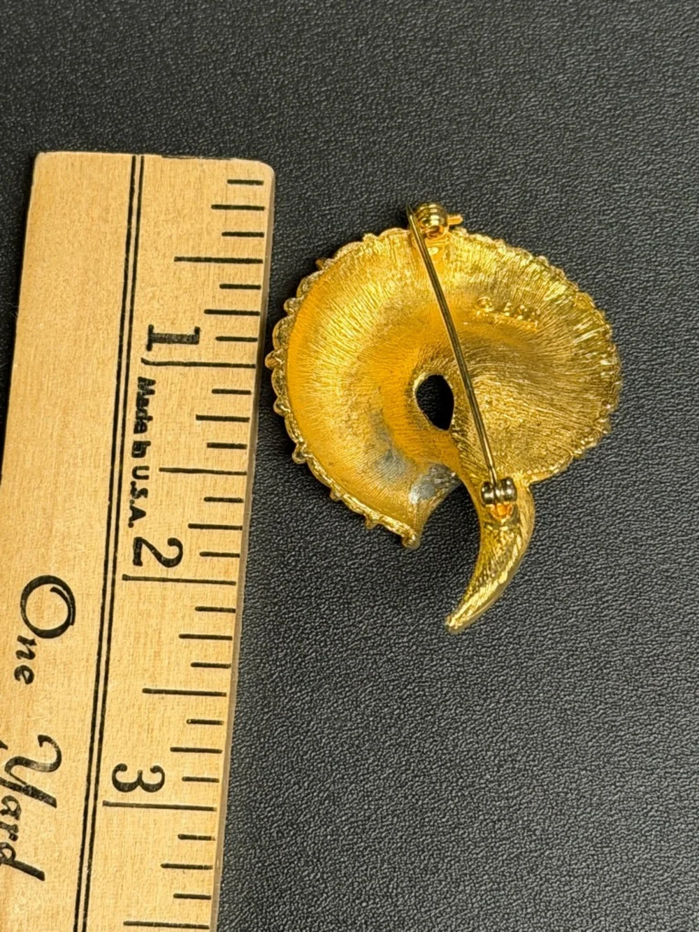 Stunning Vintage Gold-Tone BSK Swirl Brooch with Crystal Accents!